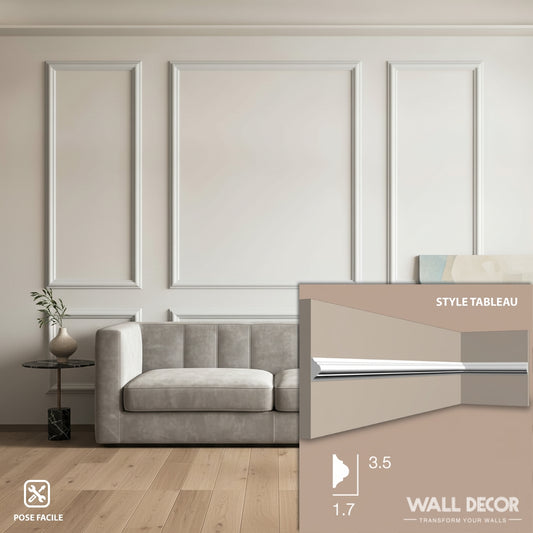 Un salon élégant présente le Kit Moulures Alizée - Style Haussmannien Tableau by MURS 3D by WALL DECOR en gris clair, avec en encart un diagramme des dimensions des moulures et une coupe transversale - idéal pour une décoration intérieure élégante.