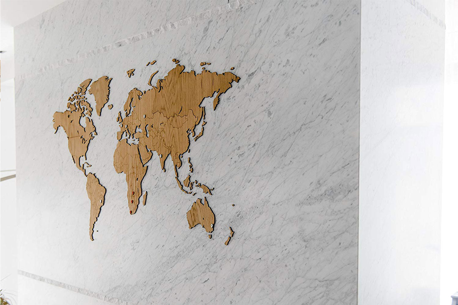 Carte du monde en Bois 130x78cm - Chêne - Exclusive