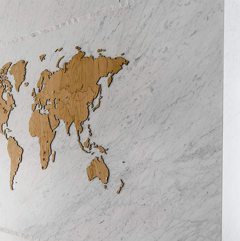 Carte du monde en Bois 130x78cm - Chêne - Exclusive