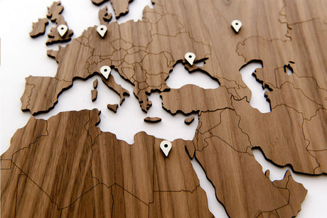 Carte du monde en Bois 130x78cm - Noyer - Exclusive