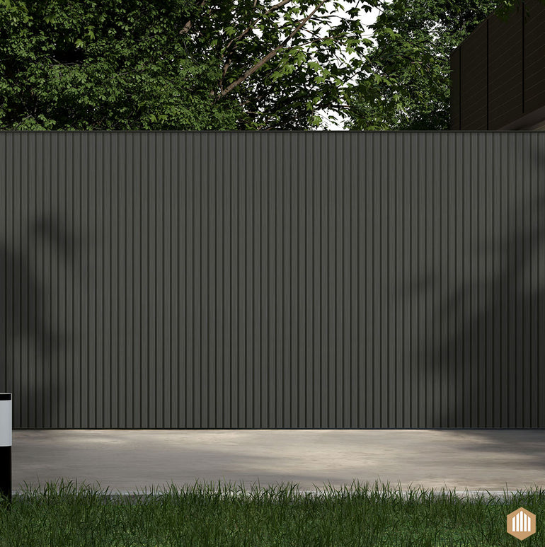 Bardage composite claire voie - style Chêne gris Anthracite - Acoupanel™
