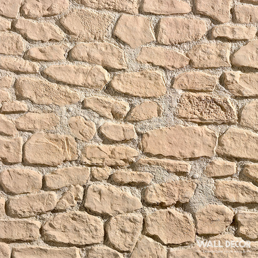 Un gros plan de la Plaque Pierre Moellon Beige by Covering Panels™ (2,85m x 1,3m, 3,7 m²) montre des pierres beiges irrégulières avec des lignes de mortier visibles. La mention "WALL DECOR" apparaît dans le coin inférieur droit.